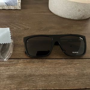 Quay sunglasses